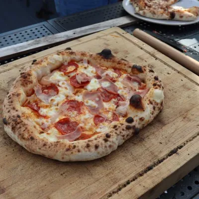 pizza neapolitana  